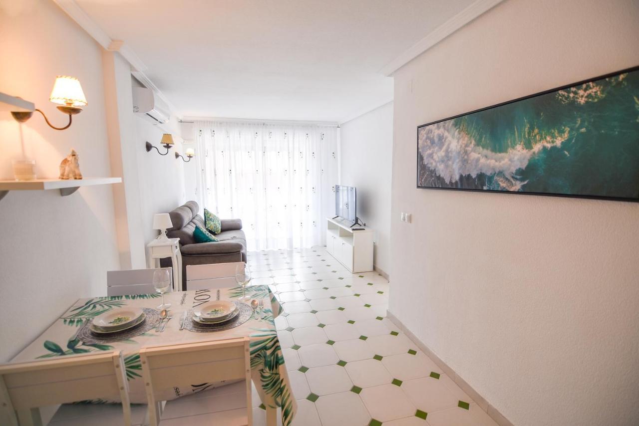 Apartamento Sol Y Playa Lejlighed Torrevieja Eksteriør billede