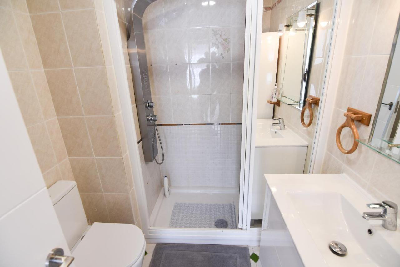 Apartamento Sol Y Playa Lejlighed Torrevieja Eksteriør billede
