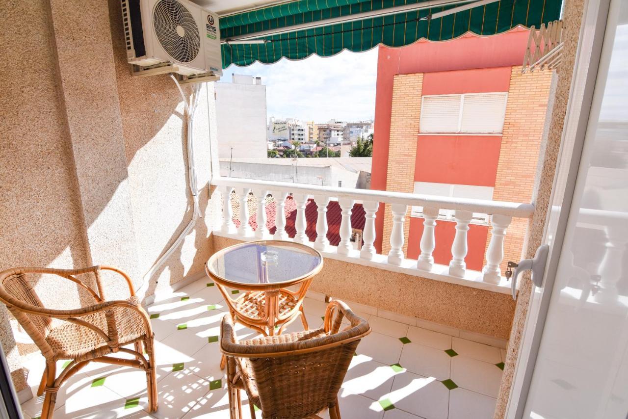 Apartamento Sol Y Playa Lejlighed Torrevieja Eksteriør billede